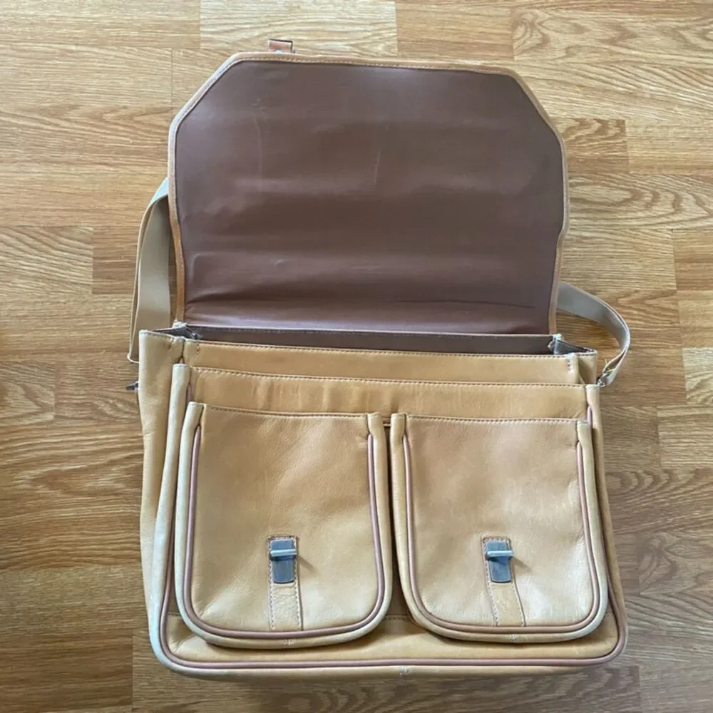 Kenneth Cole New York vintage kenneth
